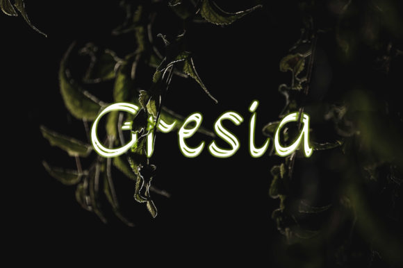 Gresia: A Handwritten Font for Creative Makers